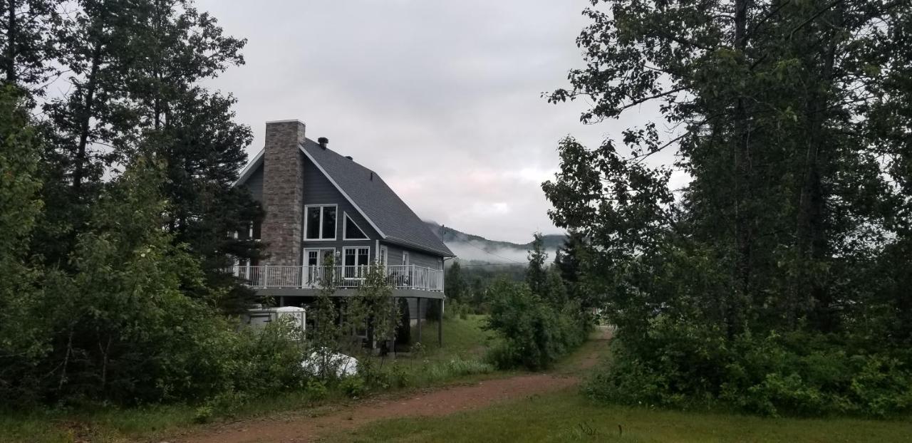 Condo-Chalet De La Vallee D'Edouard L'Anse-Saint-Jean Ngoại thất bức ảnh